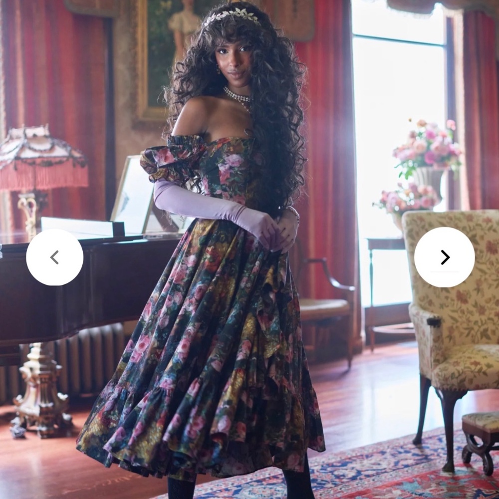 Selkie Genevieve Foxglove gown NWT XS bridgerton collection